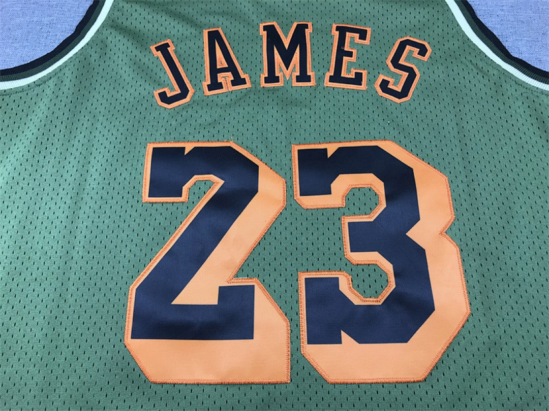 LeBron James #23 Los Angeles Lakers NBA Retro Embroidered Jersey – Sizes S-XXXL