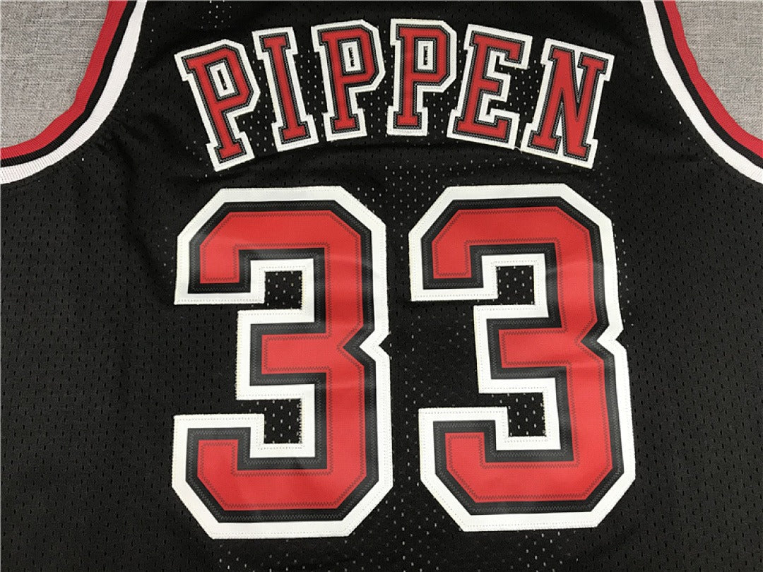 Chicago Pippen #33 NBA Retro Embroidered Jersey – Sizes S-XXXL